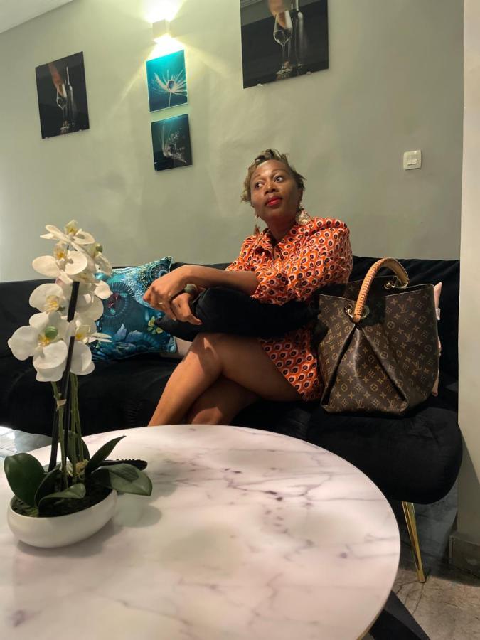At Home Lisda Yaounde Ngoại thất bức ảnh