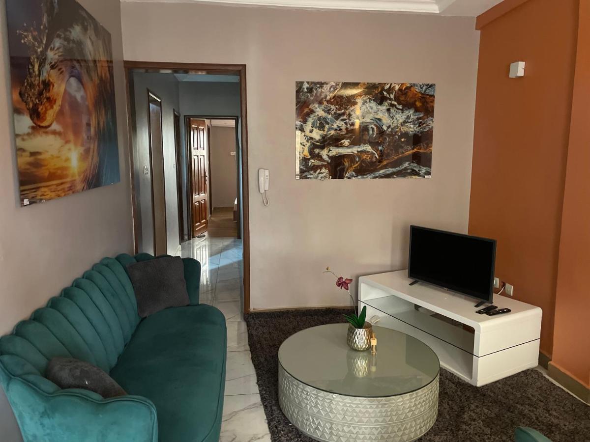 At Home Lisda Yaounde Ngoại thất bức ảnh
