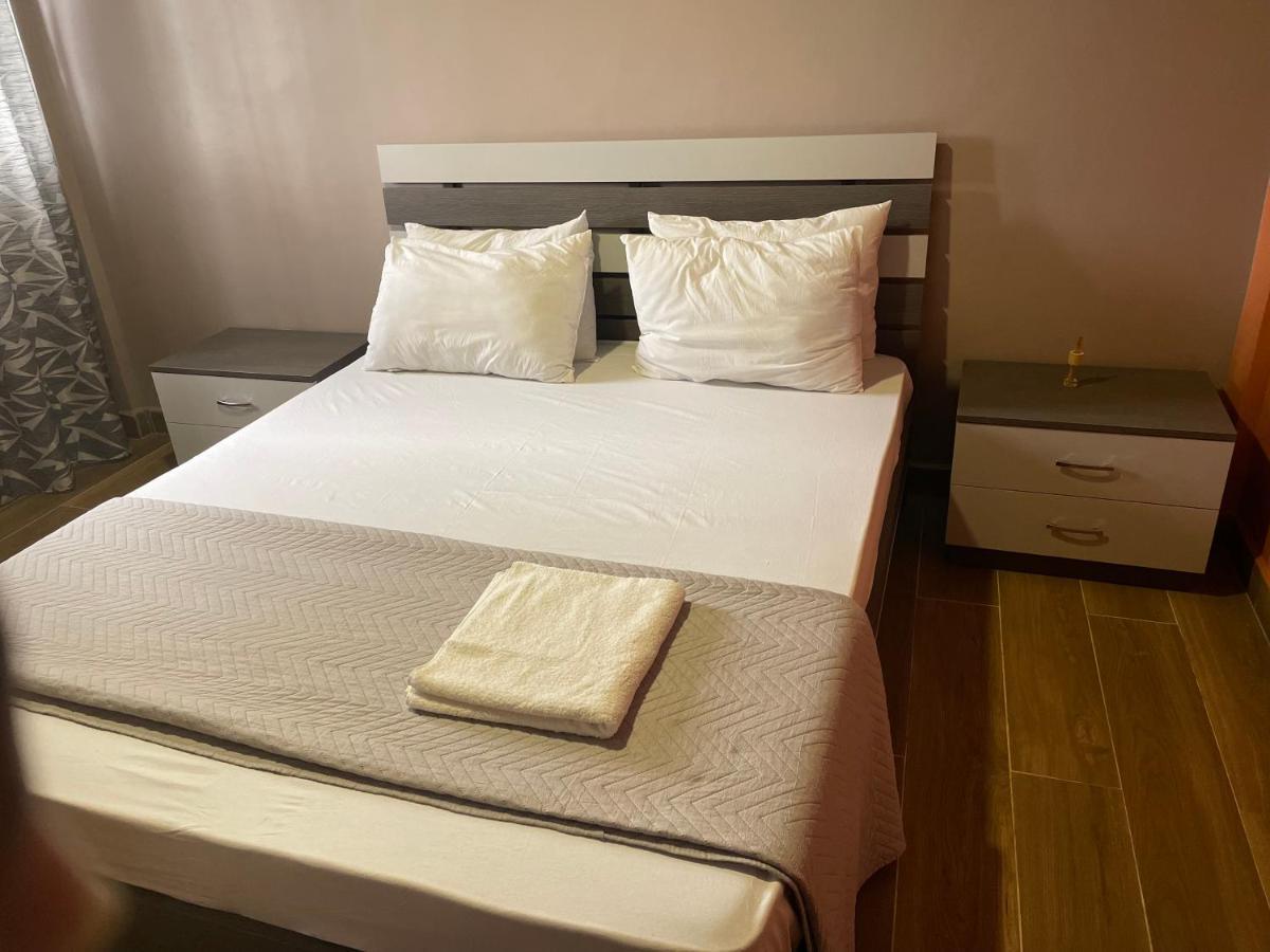 At Home Lisda Yaounde Ngoại thất bức ảnh