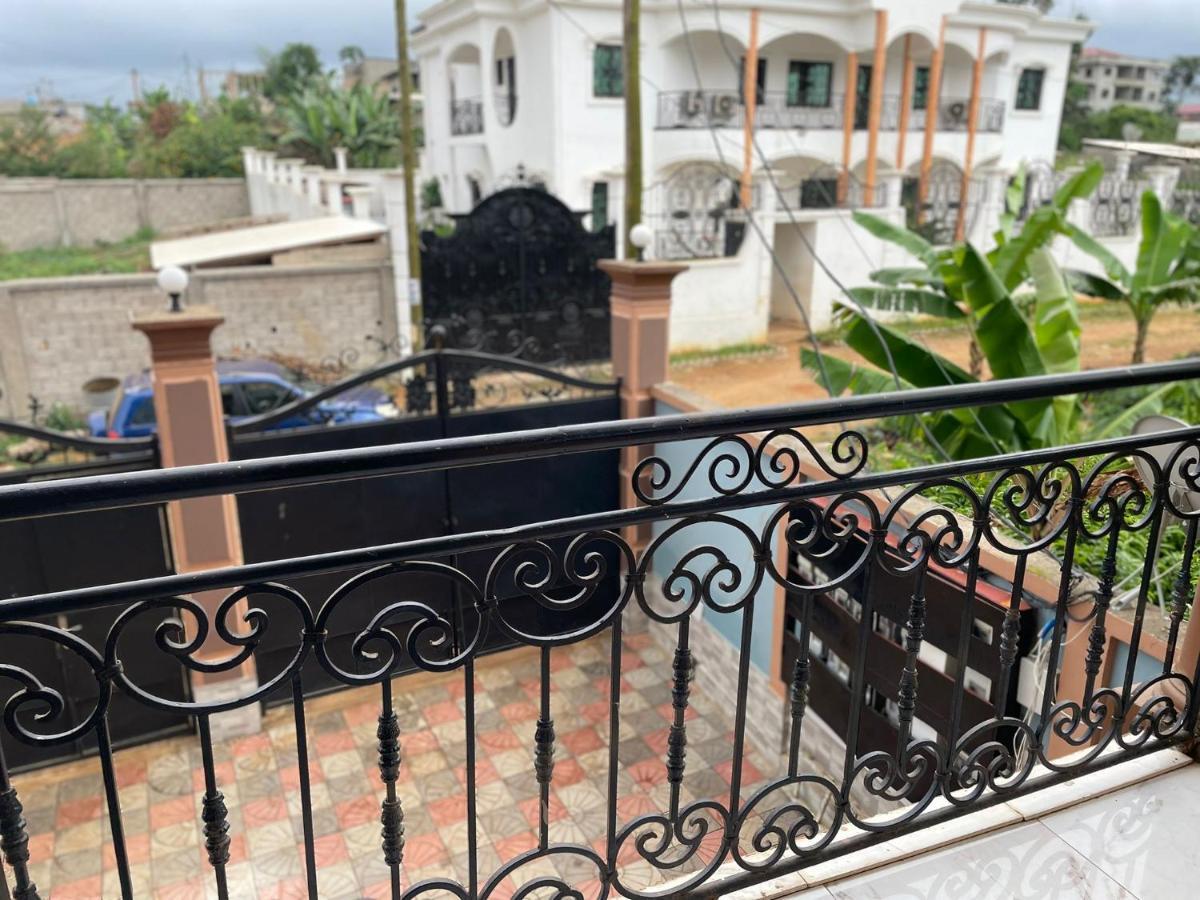 At Home Lisda Yaounde Ngoại thất bức ảnh